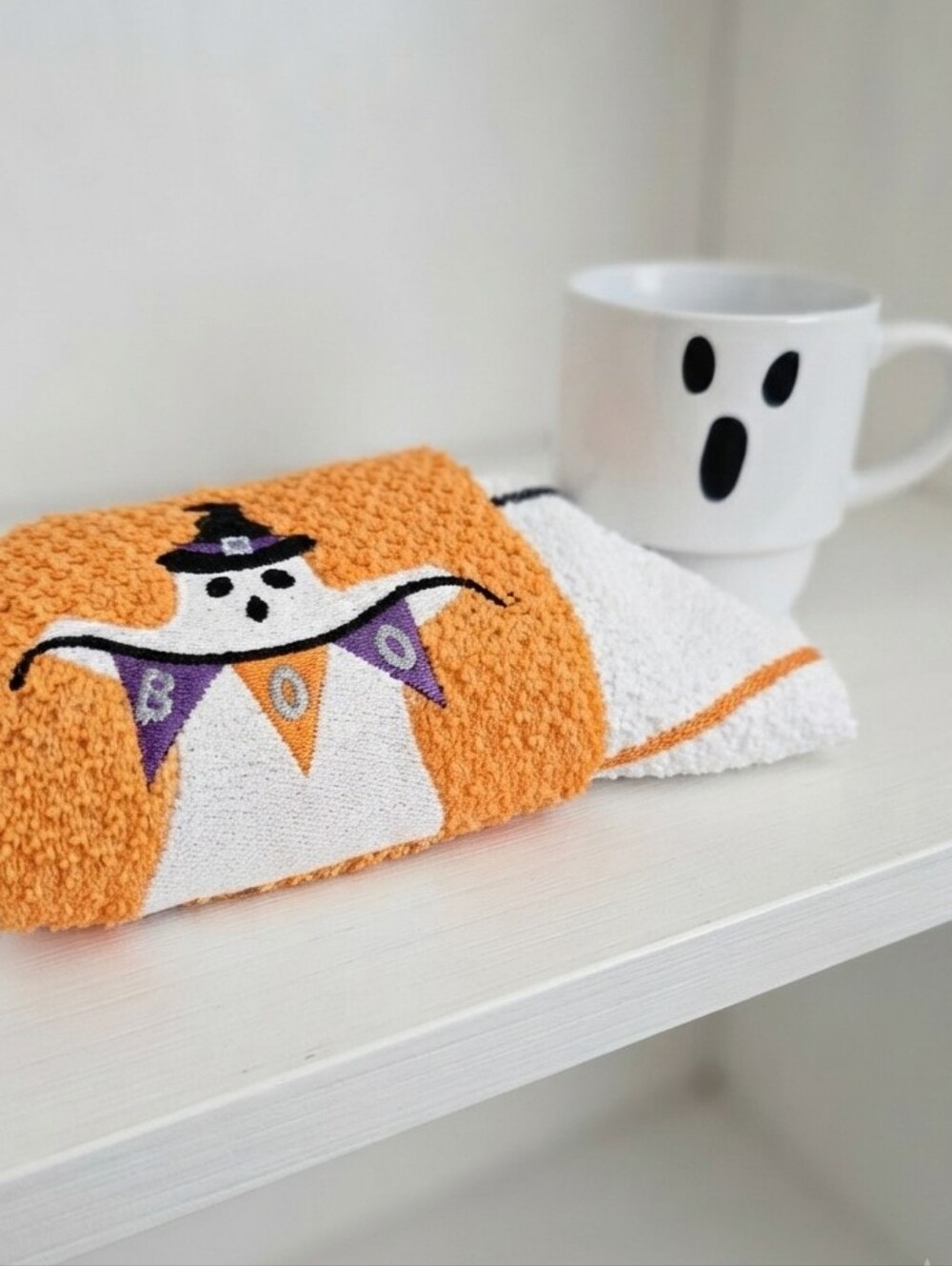 NWT Halloween Ghost Mug & Kitchen Towel Set  (0203)